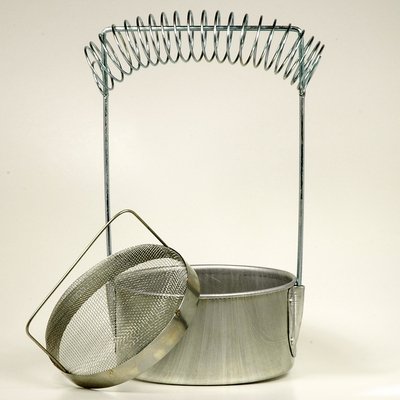 Merkloos Penselenwasbak metaal diam 100 mm incl zeef